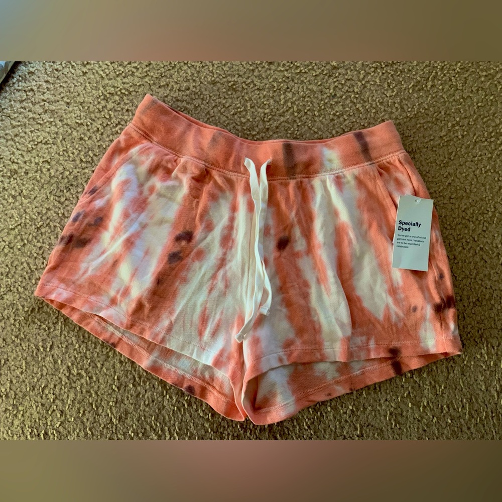 Old Navy tie dye shorts